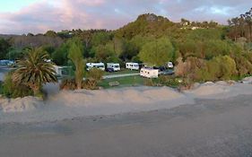 Golden Bay Holiday Park